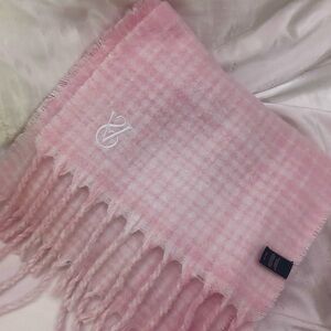 Victoria's Secret Pink Checkered Fringed Scarf